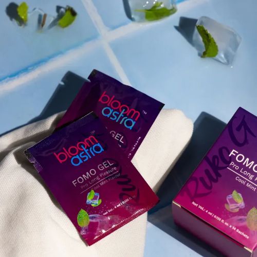 Bloom Astra FOMO Gel sachets with mint and ice – cool mint prolong gel, single-use 4ml packets